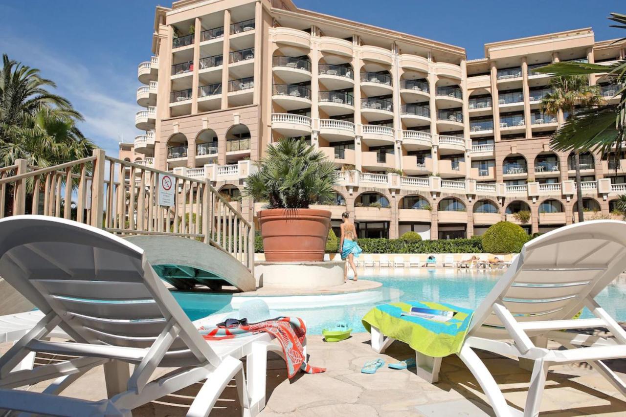 Residence La Palme D'Azur - Cannes Luaran gambar