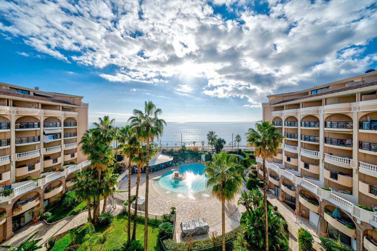 Residence La Palme D'Azur - Cannes Luaran gambar
