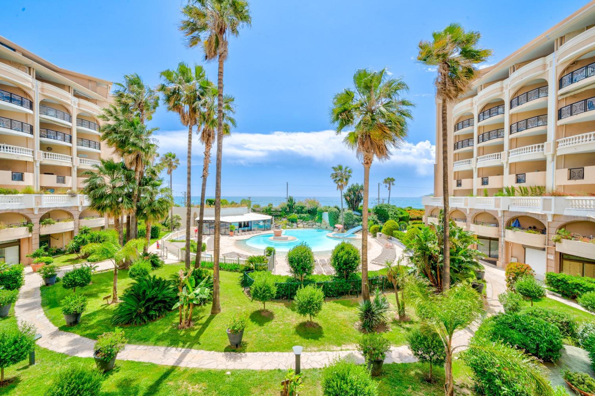 Residence La Palme D'Azur - Cannes Luaran gambar