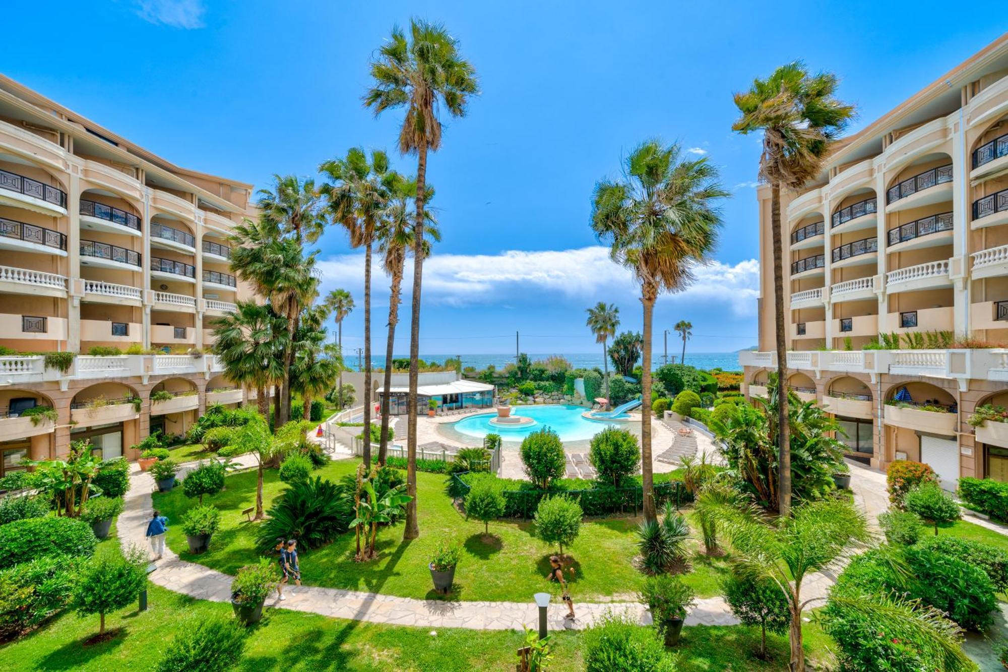 Residence La Palme D'Azur - Cannes Luaran gambar