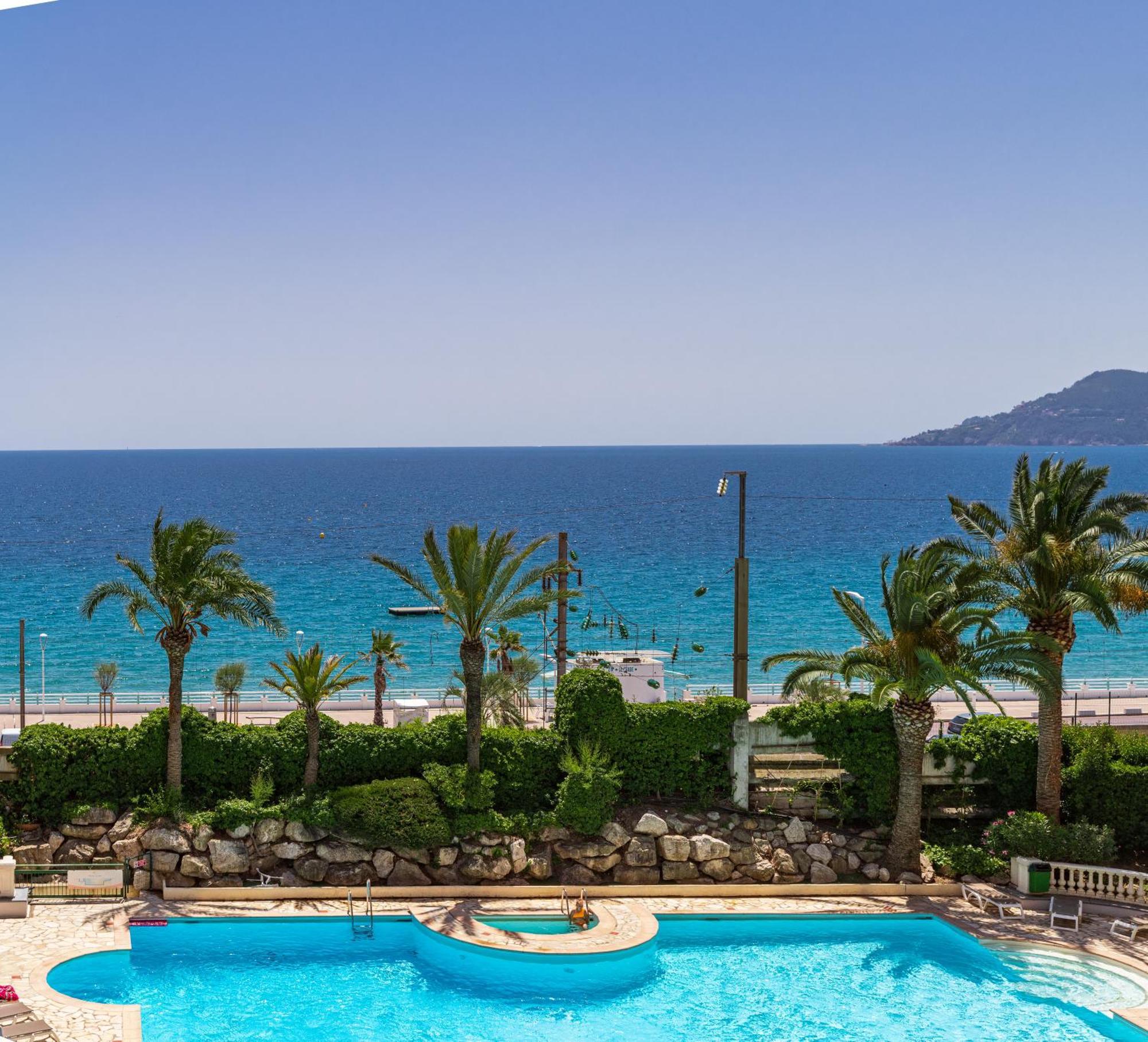Residence La Palme D'Azur - Cannes Luaran gambar